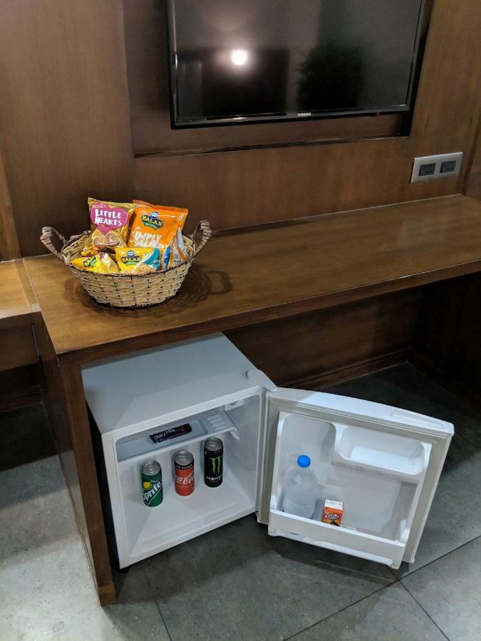Hotel Avaante Ahmedabad Formerly Known As The Orchid Hotel Luaran gambar