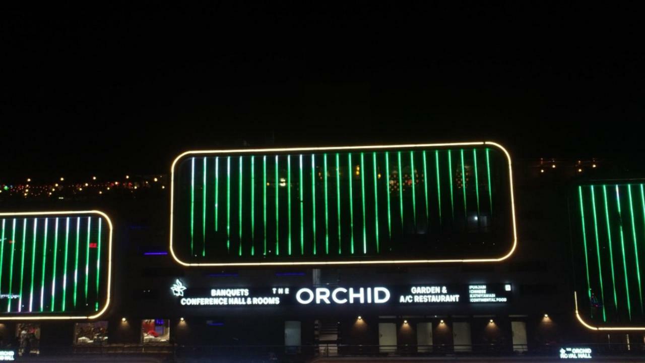 Hotel Avaante Ahmedabad Formerly Known As The Orchid Hotel Luaran gambar